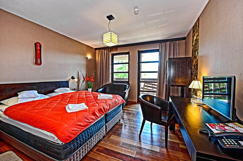 Boutique Hotel Sudetia - Medical & Spa Сверадув-Здруй Экстерьер фото